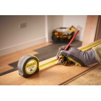 Рулетка вимірювальна Tylon ™ довжиною 8 м, шириною 25 мм, в пластмасовому корпусі STANLEY 0-30-657