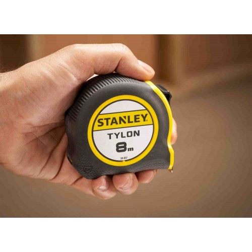 Рулетка вимірювальна Tylon ™ довжиною 8 м, шириною 25 мм, в пластмасовому корпусі STANLEY 0-30-657