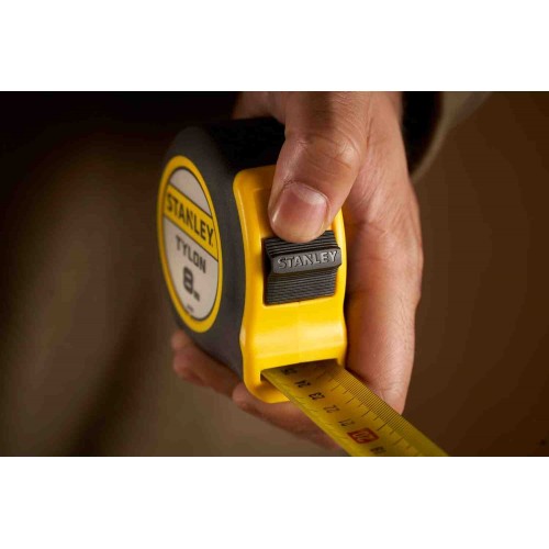 Рулетка вимірювальна Tylon ™ довжиною 8 м, шириною 25 мм, в пластмасовому корпусі STANLEY 0-30-657
