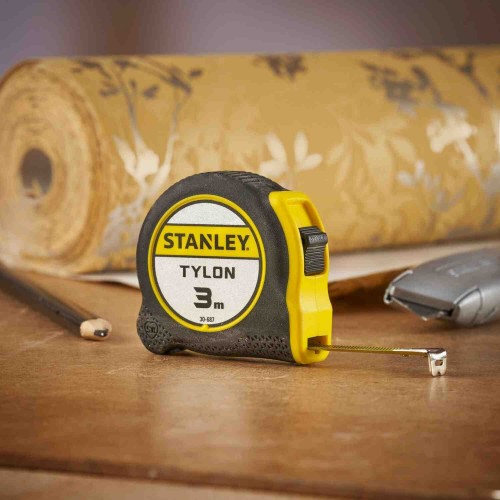Рулетка вимірювальна Tylon ™ довжиною 3 м, шириною 12.7 мм, в пластмасовому корпусі STANLEY 0-30-687