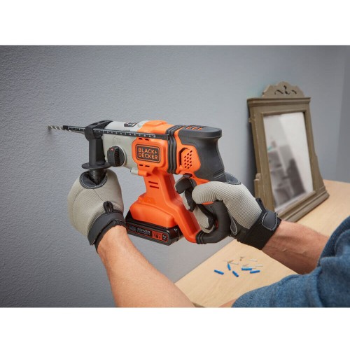 Перфоратор акумуляторний BLACK+DECKER BCD900B