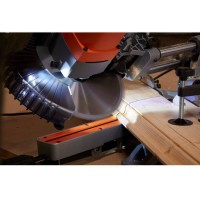 Пила торцювальна мережева BLACK+DECKER BES700