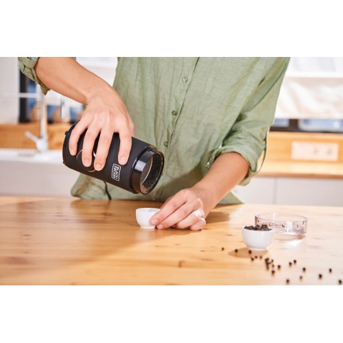 Кавомолка BLACK+DECKER BXCG150E