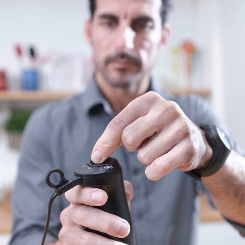 Ручний блендер BLACK+DECKER BXHBA1200E