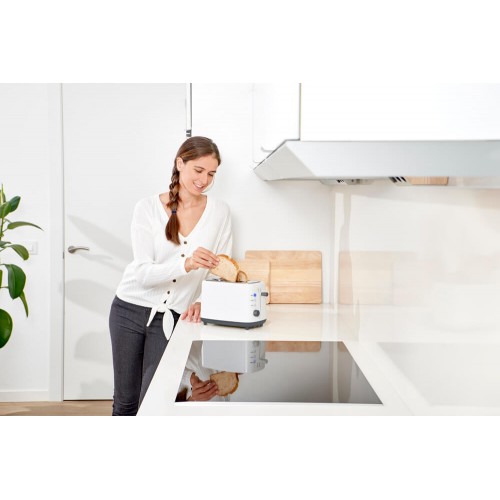 Тостер BLACK+DECKER BXTOA820E