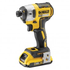 Набір з чотирьох інструментів безщіткових DeWALT DCK422P3