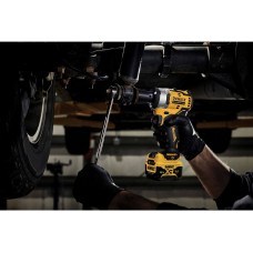 Гайкокрут ударный акумуляторний безщітковий DeWALT DCF901P2