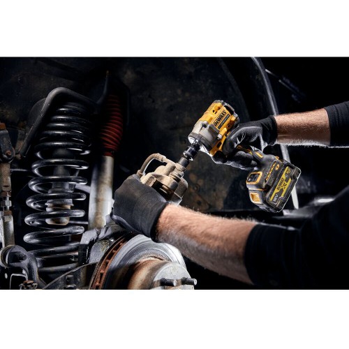 Гайкокрут ударний акумуляторний безщітковий DeWALT DCF921P2G