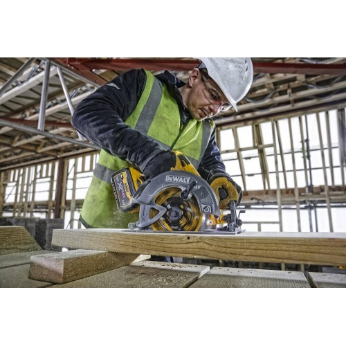 Пила дискова акумуляторна DeWALT DCS578NT