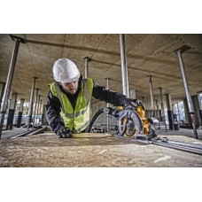 Пила дискова акумуляторна DeWALT DCS579NT