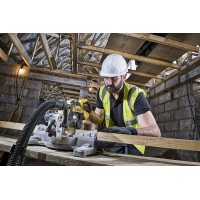 Пила торцювальна мережева DeWALT DWS774