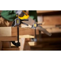 Струбцина FatMax L триггерная з максимальним зусиллям стиснення 135 кг STANLEY FMHT0-83235