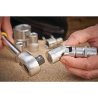 Шарнір карданний для роботи з головками 1/2 STANLEY FMMT17999-0