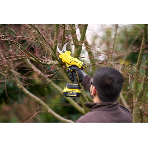 Ножниці садові - секатор акумуляторний STANLEY FATMAX SFMCPP32M1