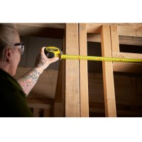 Рулетка вимірювальна CONTROL-LOCK довжиною 8 м, шириною 25 мм, в обгумованому корпусі, з подвійною шкалою STANLEY STHT37232-0