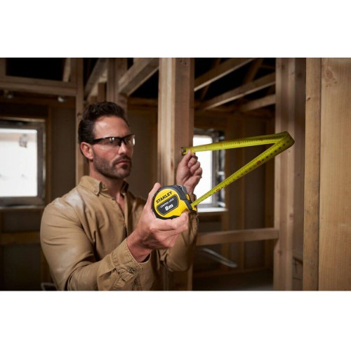 Рулетка вимірювальна CONTROL-LOCK довжиною 8 м, шириною 25 мм, в обгумованому корпусі, з подвійною шкалою STANLEY STHT37232-0