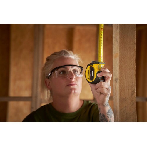 Рулетка вимірювальна CONTROL-LOCK довжиною 8 м, шириною 25 мм, в обгумованому корпусі, з подвійною шкалою STANLEY STHT37232-0