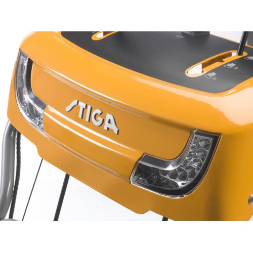 Підмітальна машина бензинова самохідна STIGA SWS600GE