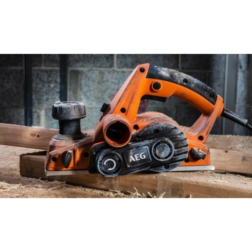 Рубанок AEG PL700